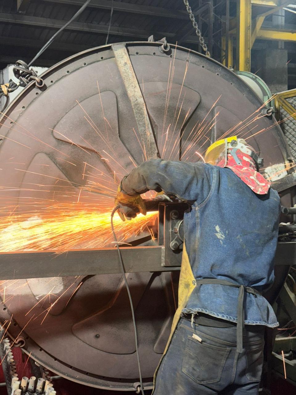 Soldadura industrial en planta